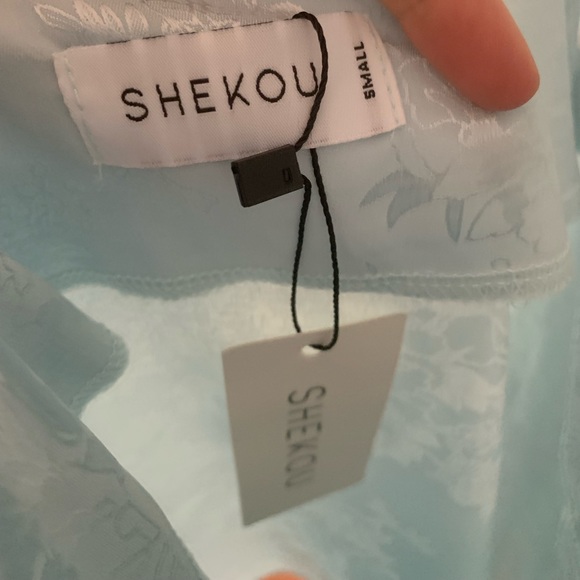 Blue satin dress from Shekou - Picture 4 of 4